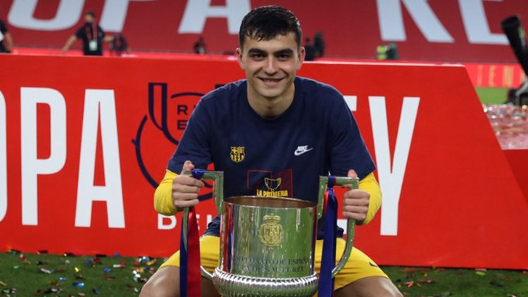 Altın Çocuk ödülünü Barcelonalı Pedri kazandı