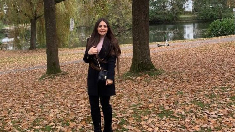 Manş Denizindeki facianın kurbanlarından ilkinin kimliği belli oldu: 24 yaşındaki Meryem Manş Denizindeki facianın kurbanlarından ilkinin kimliği belli oldu: 24 yaşındaki Meryem