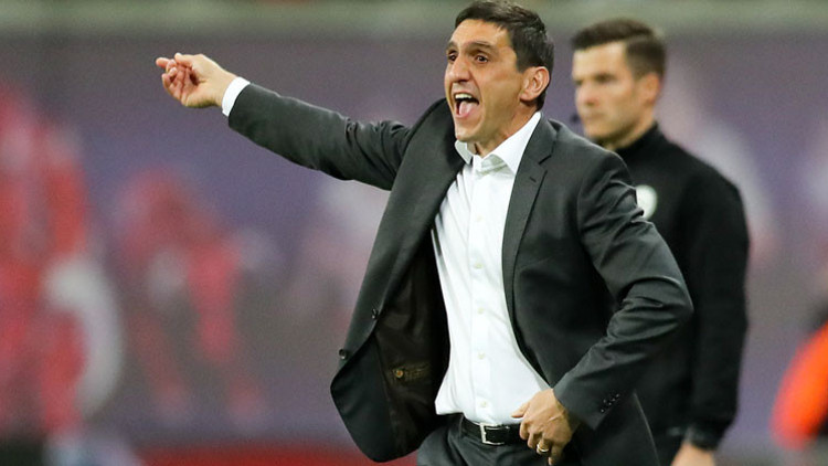 Hertha’nın başına Tayfun Korkut getirildi Hertha’nın başına Tayfun Korkut getirildi