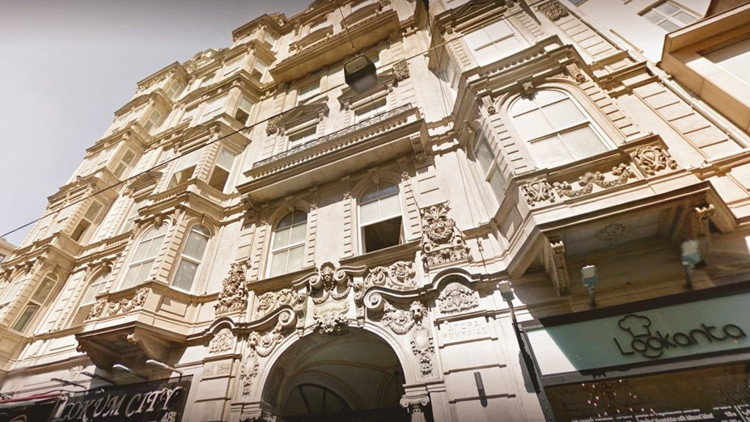 İstiklal’deki Afrika Han 168 odalı otel oluyor