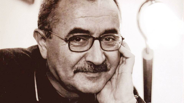 ‘Gidin şiire bakın’