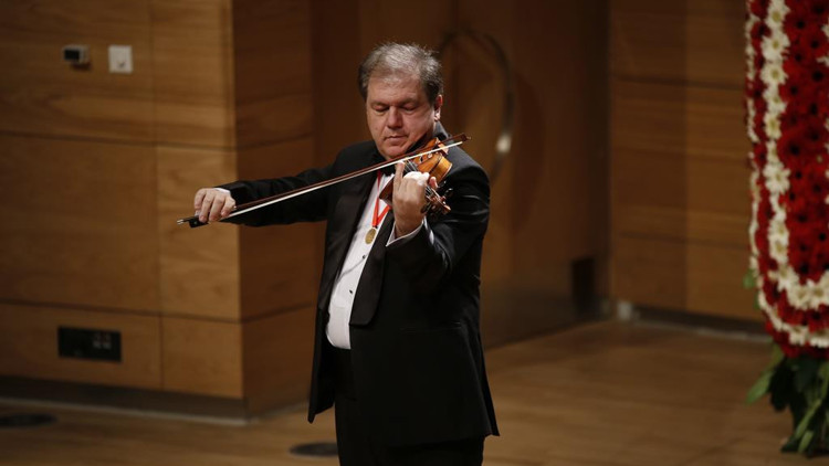 Cihat Aşkın’a altın madalya