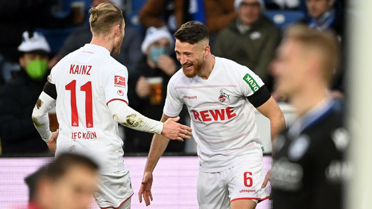 Kölnde Kasım ayının futbolcusu Salih Özcan seçildi