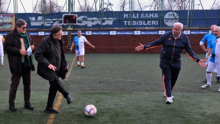 Kadına Şiddete Hayır demek için yeşil sahaya çıktılar