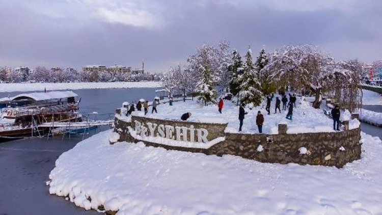 Son dakika... Konyanın 6 ilçesinde okullara yarın da kar tatili