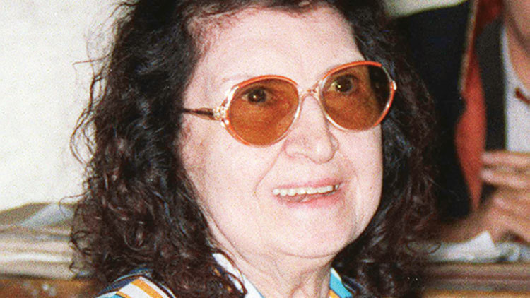 Matild Manukyanın arşivi çöpe gitti