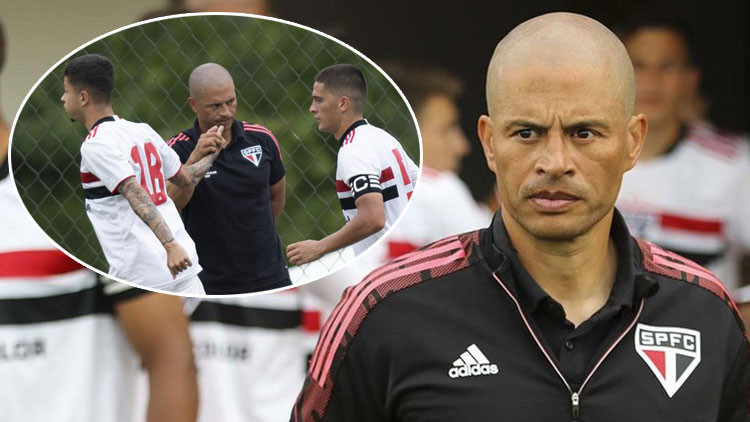 Fenerbahçe efsanesi Alex de Souza, teknik direktörlükteki ilk yılındaki tecrübelerini anlattı