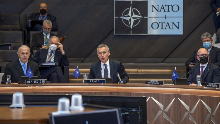 NATO Dışişleri Bakanları olağanüstü toplandı NATO Dışişleri Bakanları olağanüstü toplandı