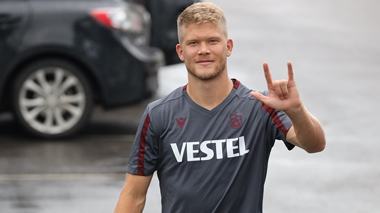 Andreas Cornelius, Trabzonsporda kendini buldu