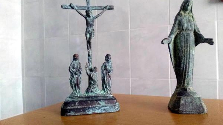 Boluda kaçak içki, sigara ve tarihi eser operasyonu Boluda kaçak içki, sigara ve tarihi eser operasyonu