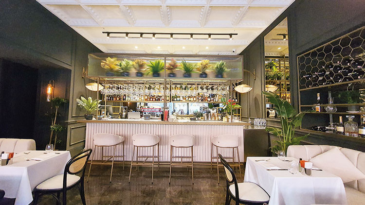 Rahatına düşkün ‘fine dining’ de olur