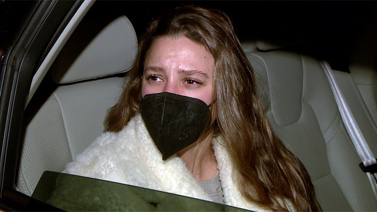 Serenay Sarıkaya: Yorgun ve üzgünüm Serenay Sarıkaya: Yorgun ve üzgünüm