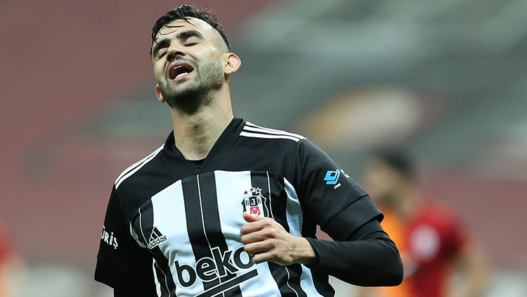 Son Dakika: Beşiktaşta Rachid Ghezzaldan transfer açıklaması Galatasaraydan teklif aldım Çok şükür ki...