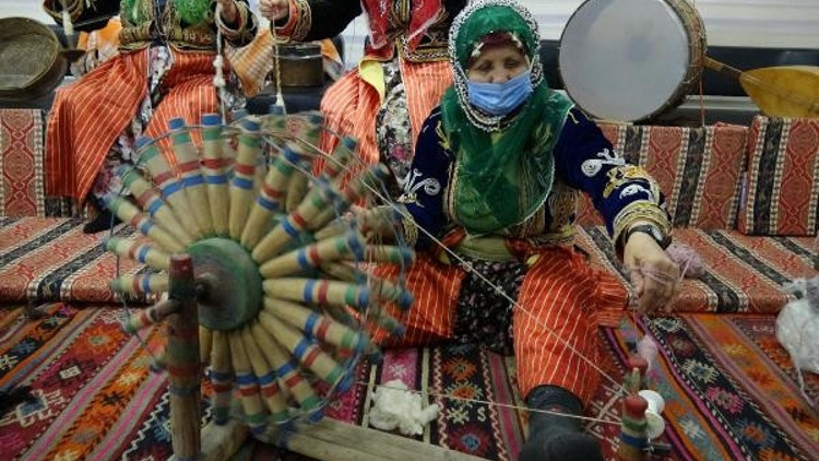 Kültürünü tanıttıkları kırsal mahalleye geri dönüşü sağladılar Kültürünü tanıttıkları kırsal mahalleye geri dönüşü sağladılar