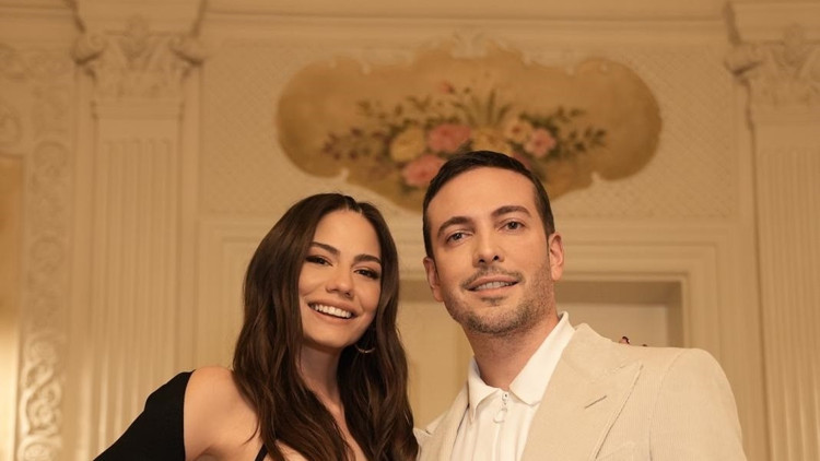 Oğuzhan Koçtan Demet Özdemir’e evlenme teklifi Oğuzhan Koçtan Demet Özdemir’e evlenme teklifi
