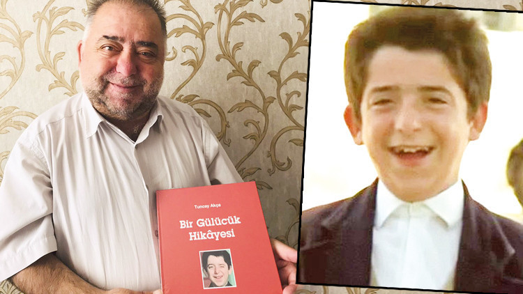 Tuncay Akça Bir Gülücük Hikâyesi kitabını satıyor