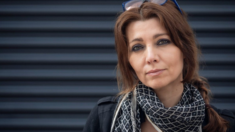 Elif Şafaka İngiltereden prestijli adaylık Elif Şafaka İngiltereden prestijli adaylık