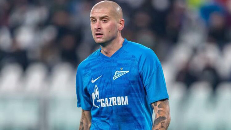 Başakşehirden Yaroslav Rakitskiy hamlesi İstanbula geldi...