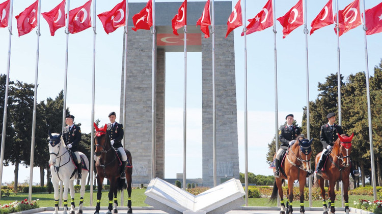 Destan 107 yaşında Destan 107 yaşında