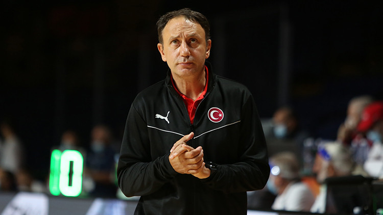 Son Dakika: TBF, Orhun Ene ile yollarını ayırdı Ergin Ataman iddiası...