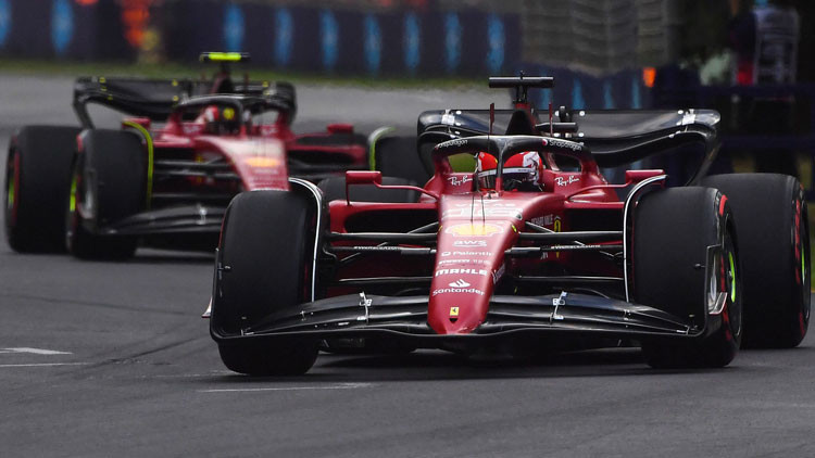 Formula 1 Avustralya GPsinde pole pozisyonu Charles Leclercin 15 yıl sonra ilk...