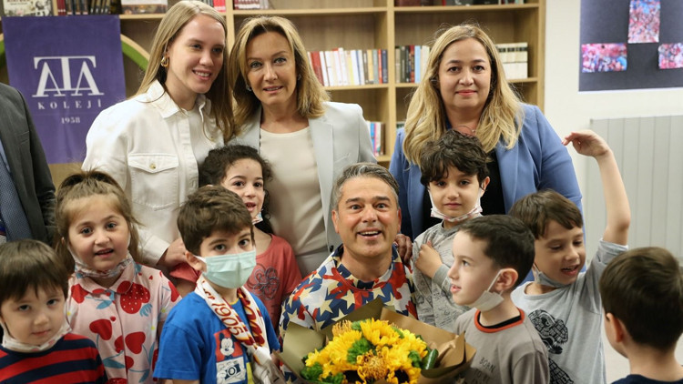 Özgülgün, Ata Koleji’nde öğrencilerle buluştu