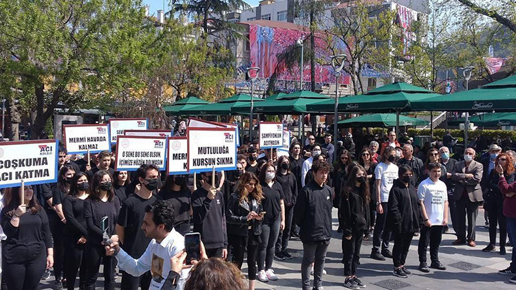 Bir şehir şampiyonluğa hazırlanıyor: Mutluluğa kurşun sıkma Bir şehir şampiyonluğa hazırlanıyor: Mutluluğa kurşun sıkma