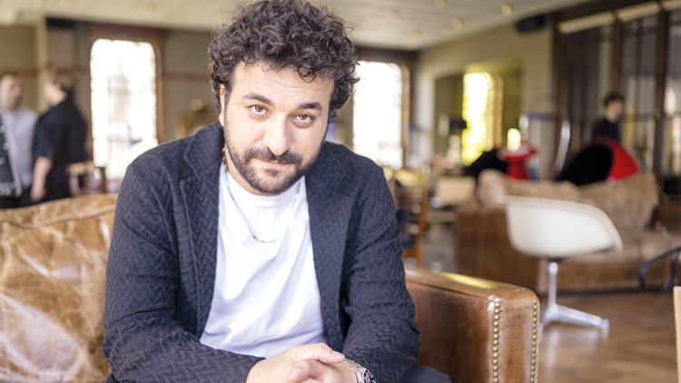Hasan Can Kaya: Oxford’a davet edildim ‘kitlesi eğitimsiz’ dediler