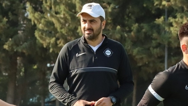 Altay, Süper Lige mendil salladı