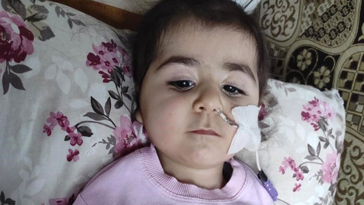 SMA Hastası Amine Hüma bebek hayata tutunmak için yardım eli bekliyor