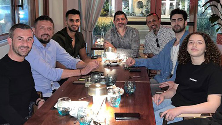 Hidayet Türkoğlu, Furkan Korkmaz ve Ömer Faruk Yurtseven ile buluştu Hidayet Türkoğlu, Furkan Korkmaz ve Ömer Faruk Yurtseven ile buluştu