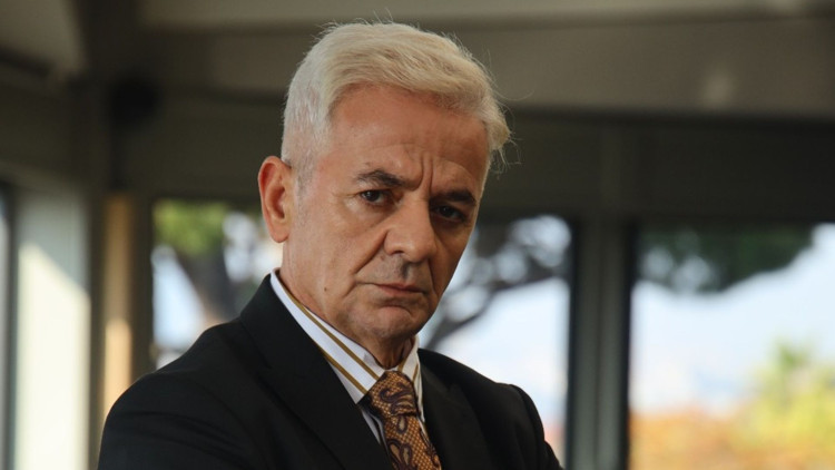 Zafer Algöz kimdir, kaç yaşında, nereli Zafer Algözün oynadığı diziler ve filmler