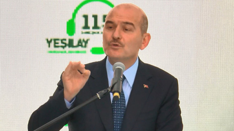 Soylu: Polisimiz uyuşturucu satıcısını görürse ayağını kırsın dedik... Bu lafın sonucu geldi