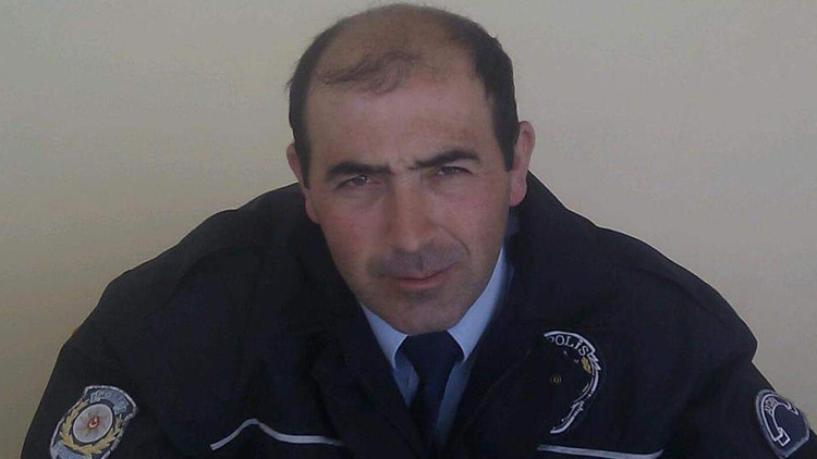 Aydında korkunç olay: Spiral bıçağı saplanan emekli polis hayatını kaybetti