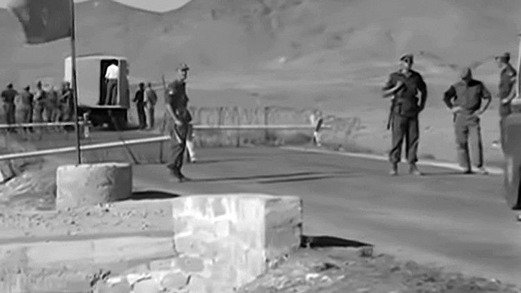 Rum televizyonunda kan donduran itiraf: 68 Türkü vurduk çukura attık