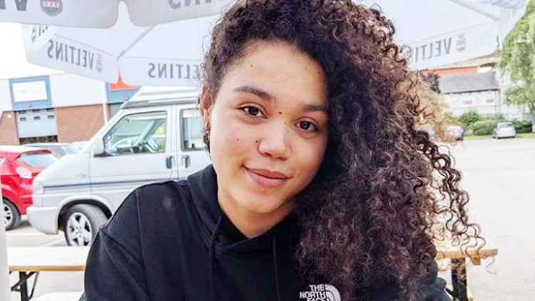 Bir diziyle ünlü olmuştu: Genç oyuncudan şoke eden paylaşım... Şu anda akıl hastanesindeyim