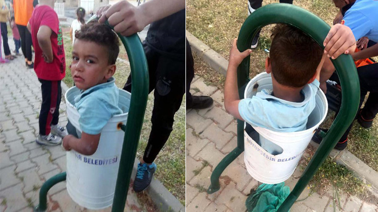Saklambaç oynarken çöp kovasına sıkıştı