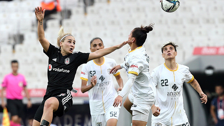 ALG Spor, Beşiktaşı mağlup edip avantajı kaptı ALG Spor, Beşiktaşı mağlup edip avantajı kaptı