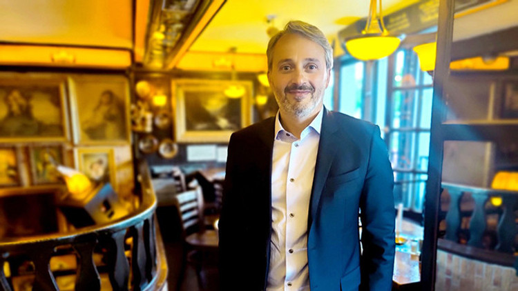 Fortuna Düsseldorfa sponsor oluyoruz