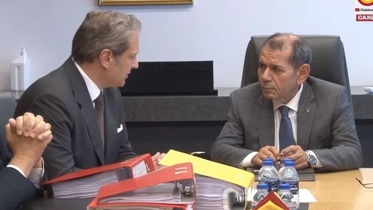 Son dakika: Galatasarayda Burak Elmastan Dursun Özbeke transfer jesti Yeni Gedson Fernandes... Son dakika: Galatasarayda Burak Elmastan Dursun Özbeke transfer jesti Yeni Gedson Fernandes...