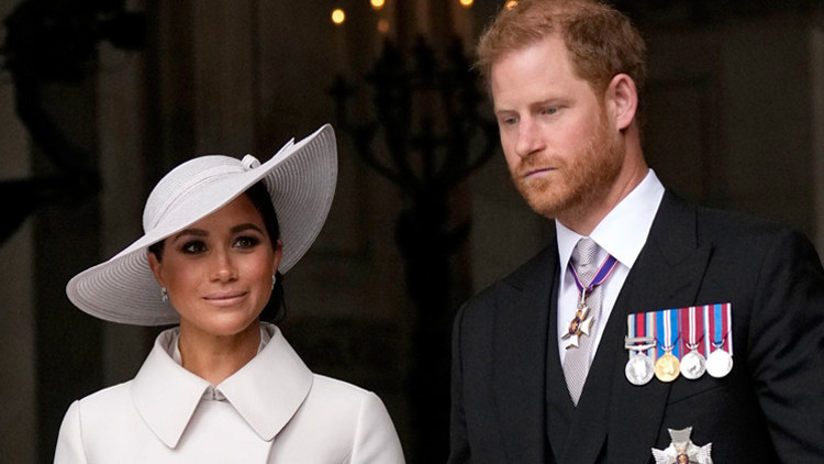 Meghan Marklea kötü haber: Unvanı elinden gitmek üzere Meghan Marklea kötü haber: Unvanı elinden gitmek üzere