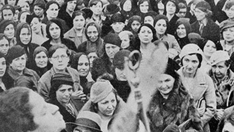 1920’ler Türkiye’sinin kadın hareketi gündemi