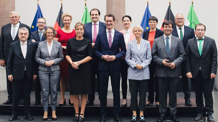 ‘Göçmensiz kabine’ye bir tepki daha