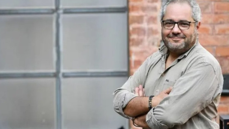 Tiyatro Eleştirmenleri Birliği Başkanı Ragıp Ertuğrula veda...