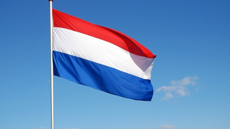 Hollanda bayrağı anlamı nedir Bayrakta hangi renkler bulunur Renklerinin anlamları Hollanda bayrağı anlamı nedir Bayrakta hangi renkler bulunur Renklerinin anlamları