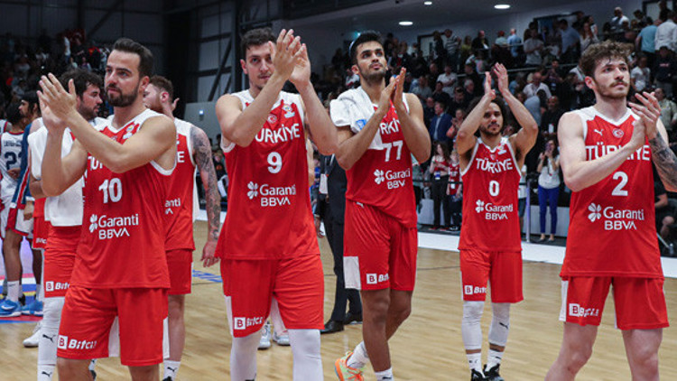 Basketbol Haberleri: A Milli Takımımız 1 Ağustos’ta toplanıyor 5 isim kadrodan çıkarıldı...