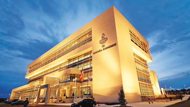 Zabıt katibi atamasında AYM’den ihlal kararı Zabıt katibi atamasında AYM’den ihlal kararı