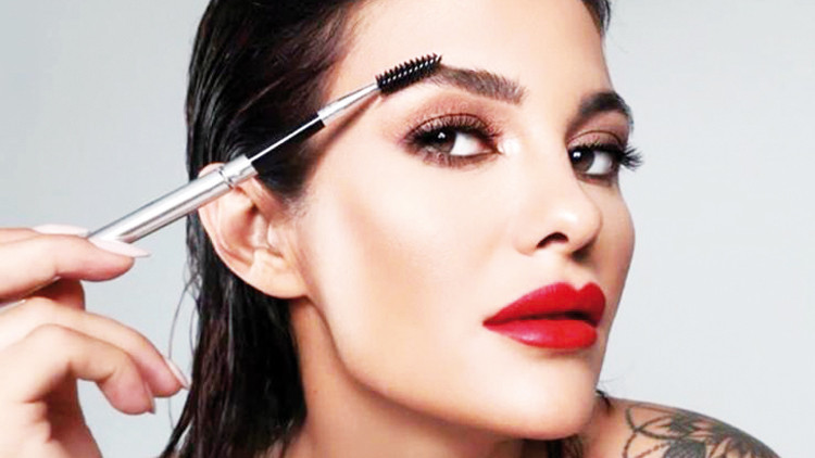 Porselen gibi bir cilde sahip olmak için  dikkat etmeniz gerekenler...Bahar Babacan yazdı