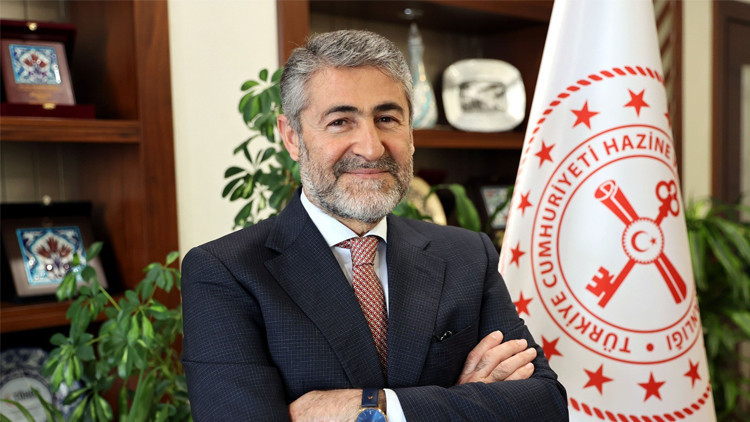 Bakan Nebatiden banknot yalanlaması