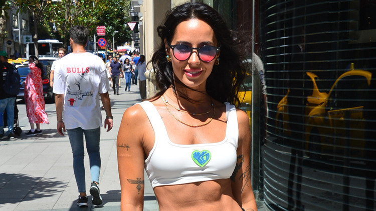 Yasemin Yürük 10 yıl aradan sonra geri döndü: İlk kez yalnız hissettim Yasemin Yürük 10 yıl aradan sonra geri döndü: İlk kez yalnız hissettim